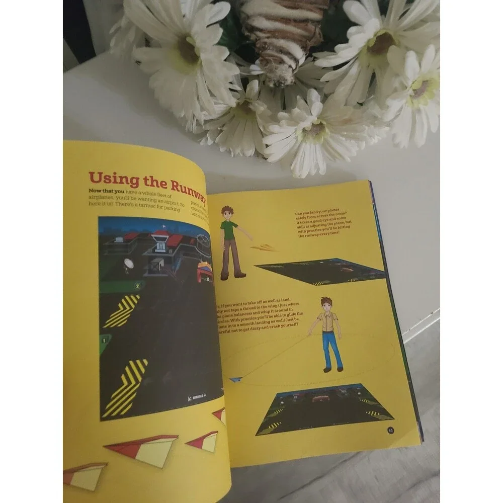 New Ultimate Paper Airplanes for Kids: The Best Guide to Paper Airplanes